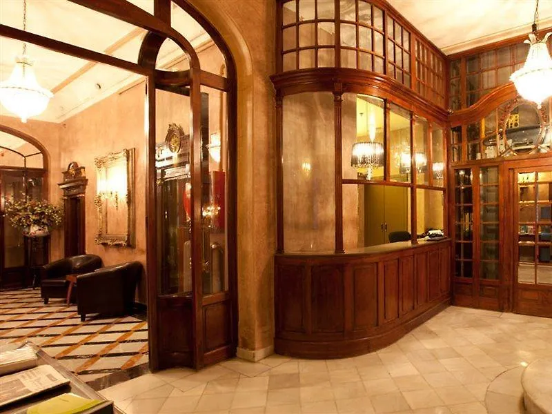 Hotel Nouvel Barcelona 3*,