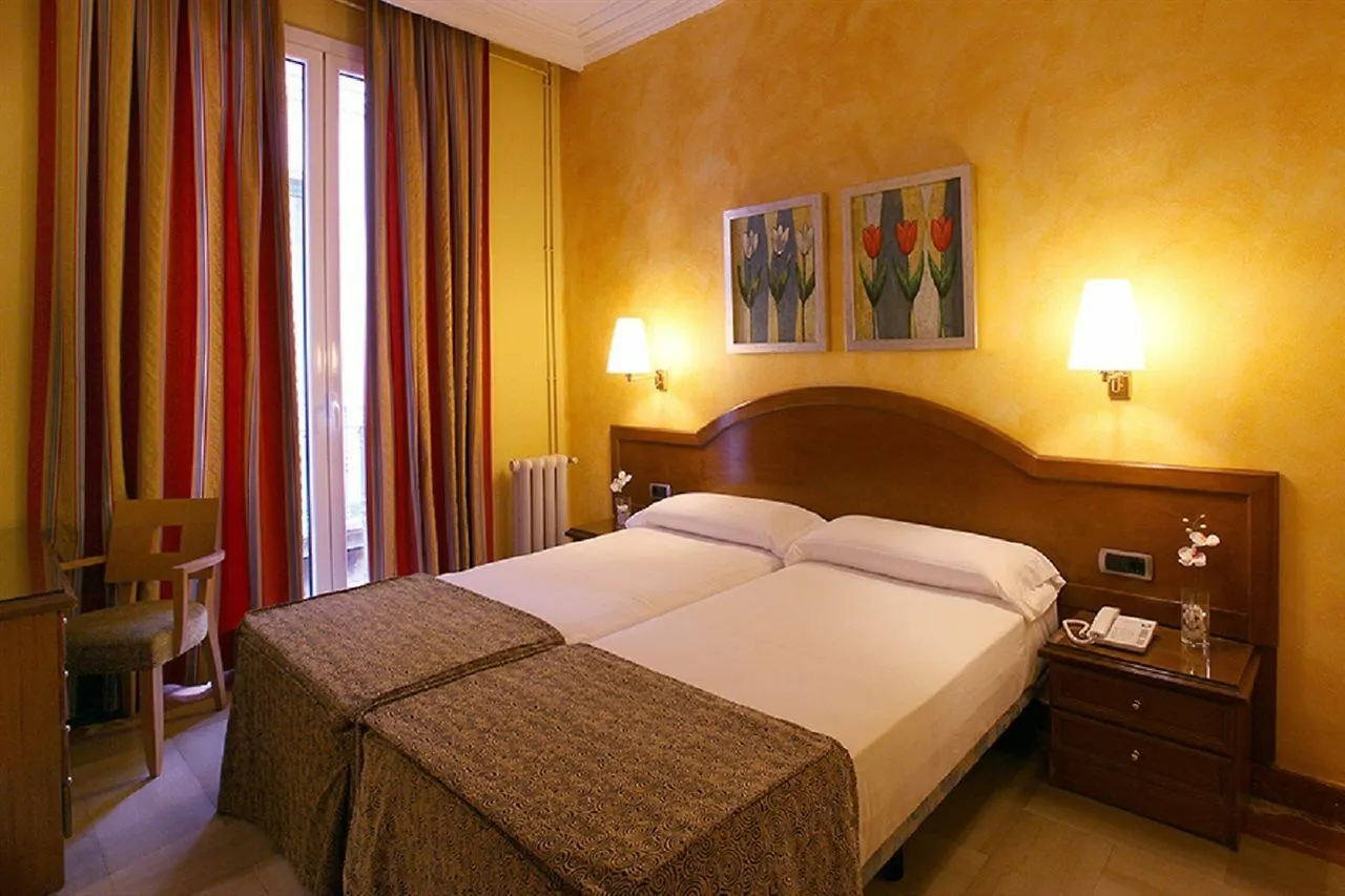 ***  Hotel Nouvel Barcelona Spain